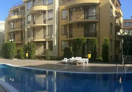 Apartment Siana 2 *