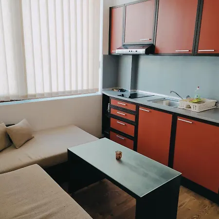 Siana 2 Szveti Vlasz