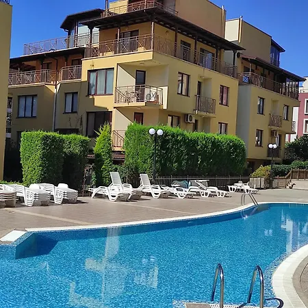 Apartment Siana 2 *